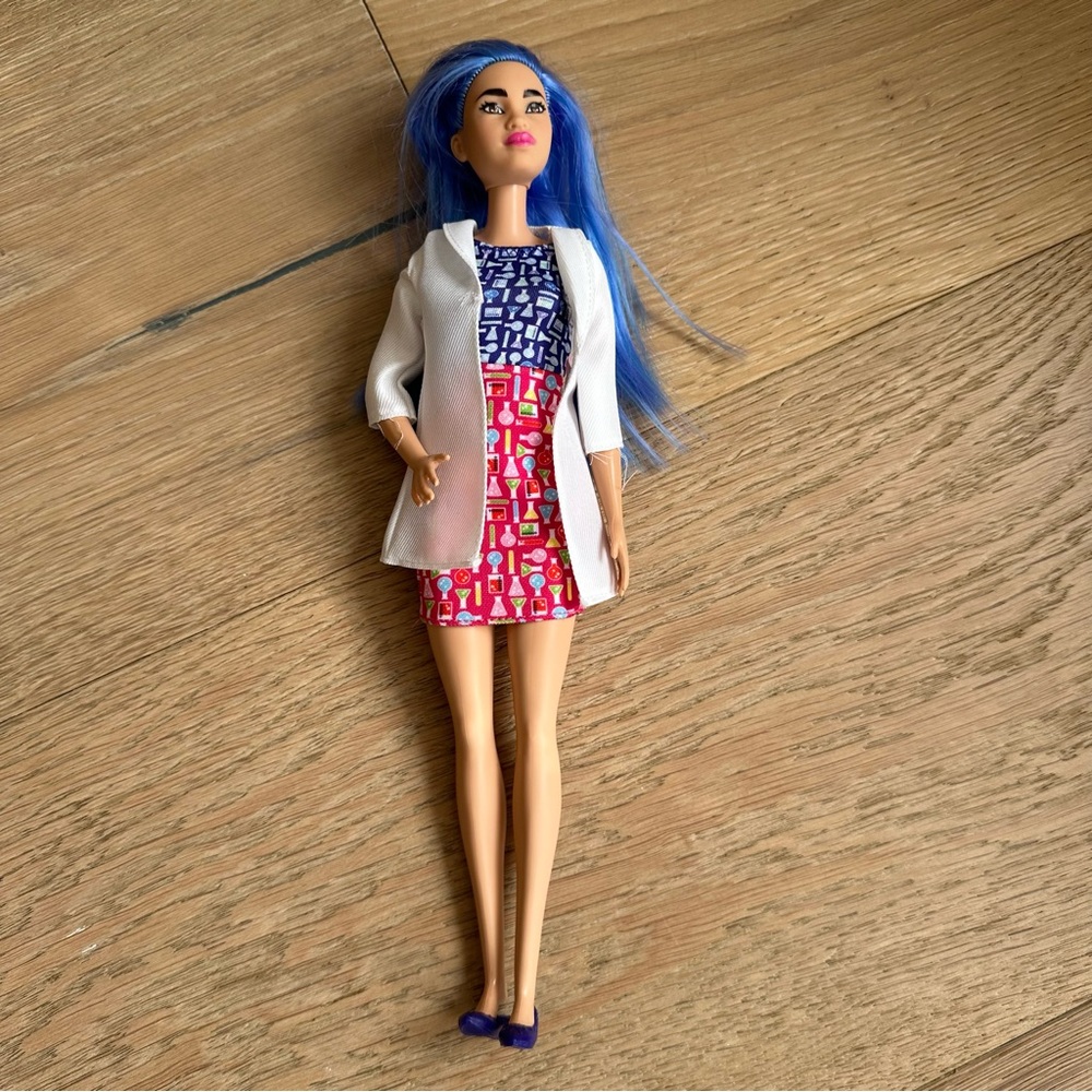 Barbie Scientist Fashion Doll Dressed in Lab Coat & Flats with Blue Hair